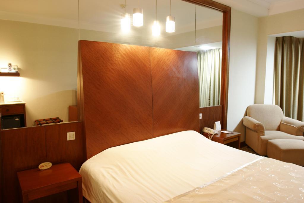 Jingbin Hotel Pékin  Extérieur photo